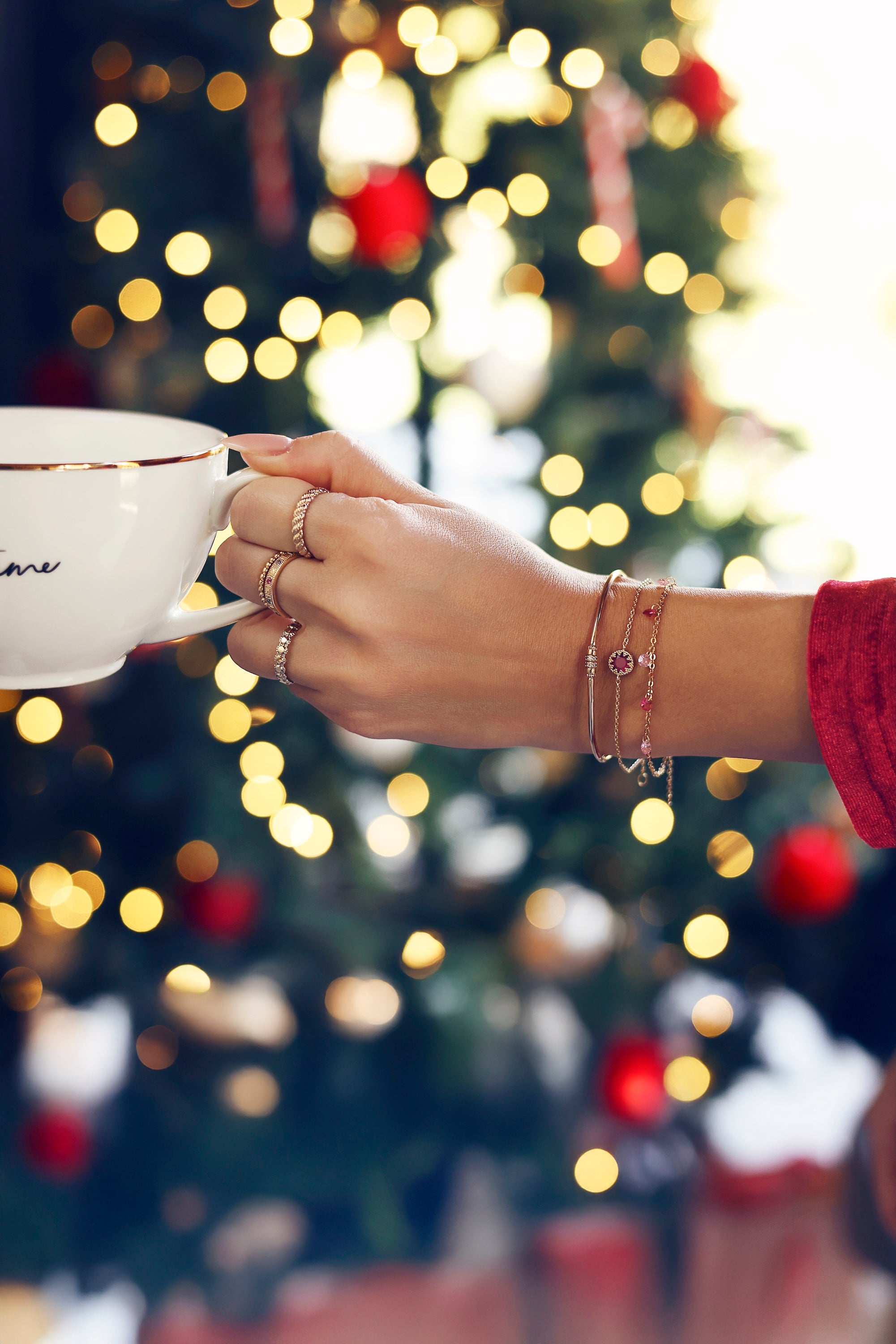 Bracelet Lise rose chaine pampilles zircons - Bijou porté