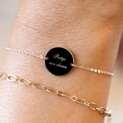 Bracelet Mantra oeil laiton doré 3 microns imaginé et créé par Chloé Rose - Bijou porté