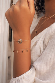 Bracelet doré Manyssa pampilles pastilles rondes - Bijou porté