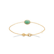 Bracelet doré Selene aventurine orné d'une pierre en aventurine ovale - Bijou sur fond blanc