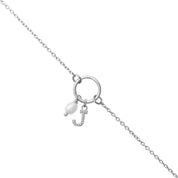 Bracelet personnalisable argent initiales et charms Thelya - Bijou sur fond blanc