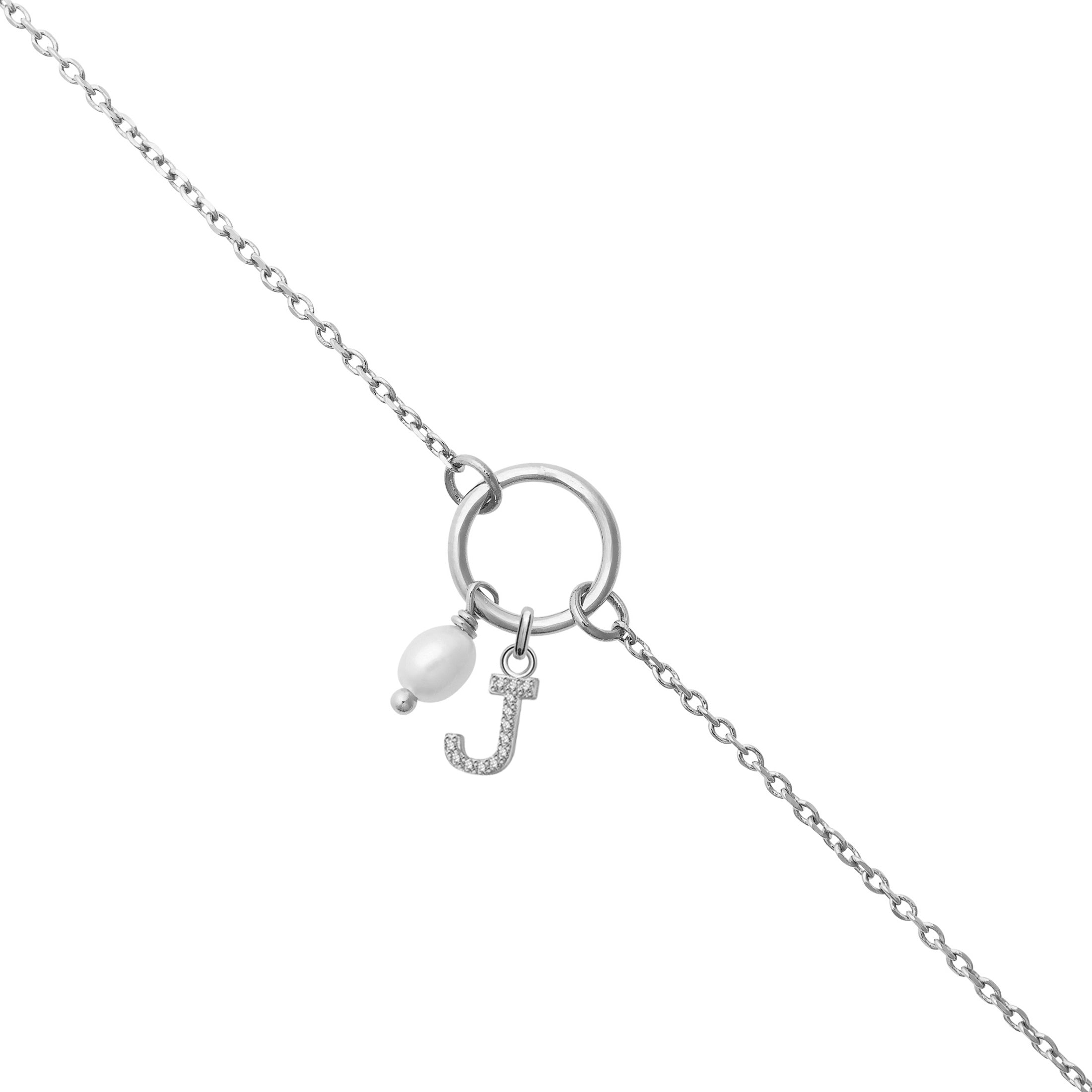 Bracelet personnalisable argent initiales et charms Thelya - Bijou sur fond blanc
