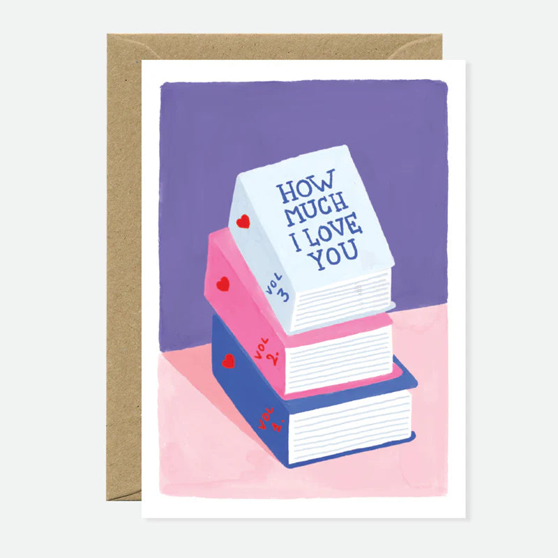 Carte de vœux en papier naturel blanc avec des livres sur lesquels il est écrit "how much i love you" - Papeterie