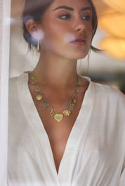 Collier doré Ksenia pendentifs sur cordon - Bijou porté