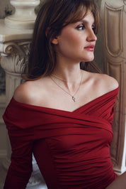 Collier personnalisable en argent Kais anneau avec nœud orné de zircons pour initiales et charms - Bijou porté