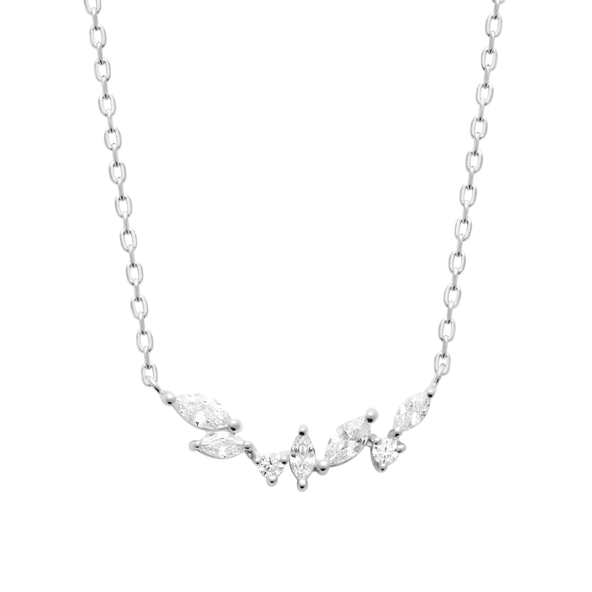 Collier en argent Mounia pendentif zircons en arabesque - Bijou photographié sur fond blanc