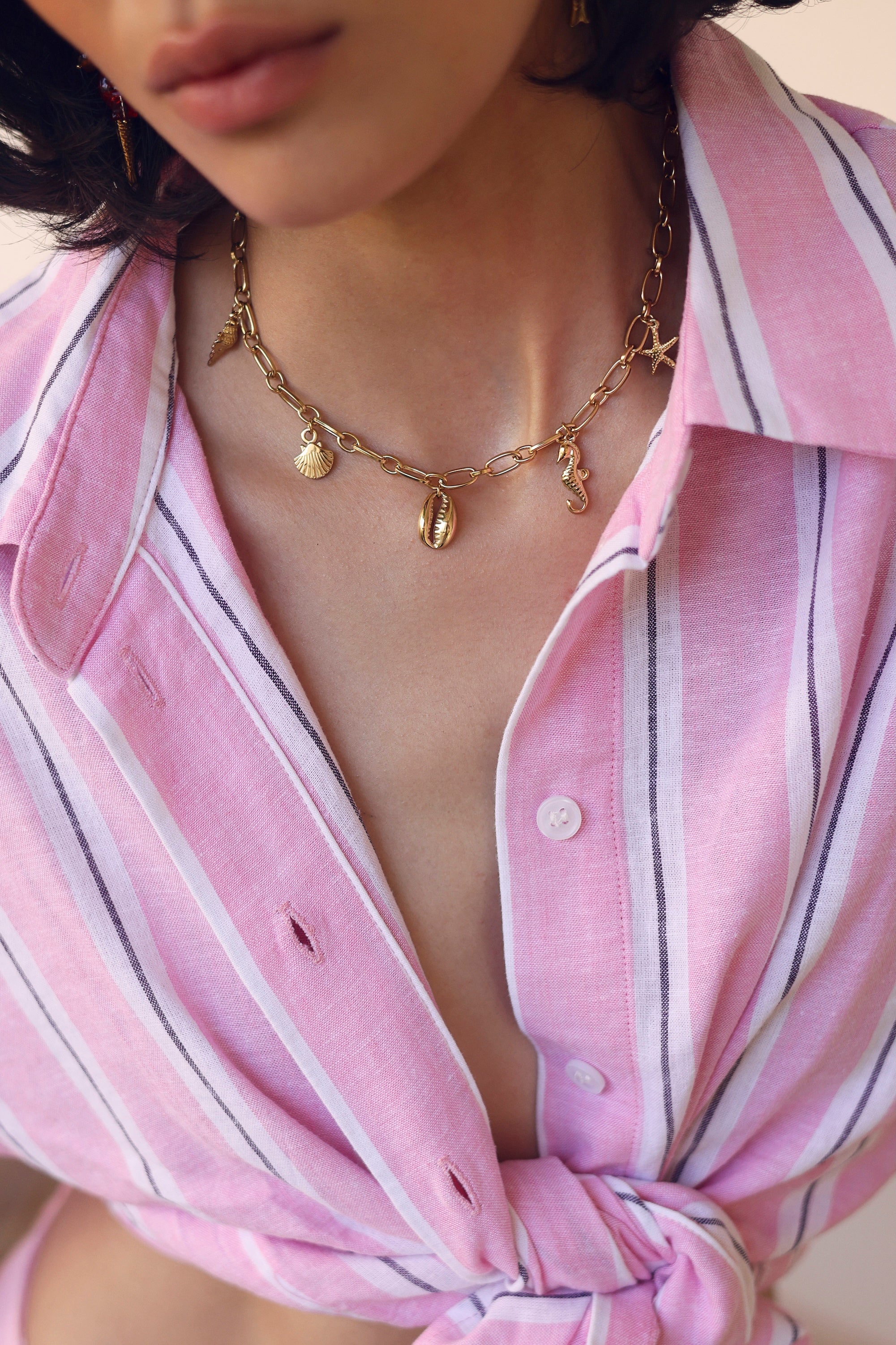 Collier doré Anaya pendentifs - Bijou porté