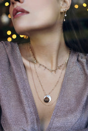AXELLE – Collier personnalisable pour charms et initiales doré - Bijou porté