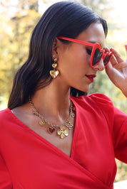 Collier doré Lounes maille avec pendentifs coeurs et trèfles - Bijou porté