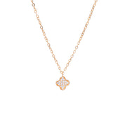  Collier doré trèfle zircons Aisling - Bijou photographié sur fond blanc