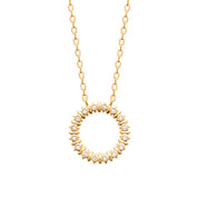 Collier doré Enora pendentif anneau orné de zircons - Bijou photographié sur fond blanc
