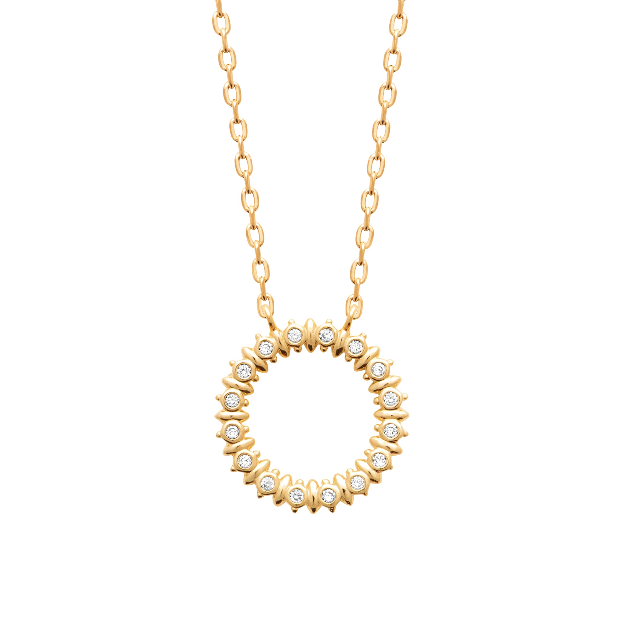Collier doré Enora pendentif anneau orné de zircons - Bijou photographié sur fond blanc

