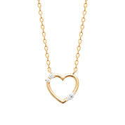 Collier doré cœur zircons Galinda - Bijou photographié sur fond blanc