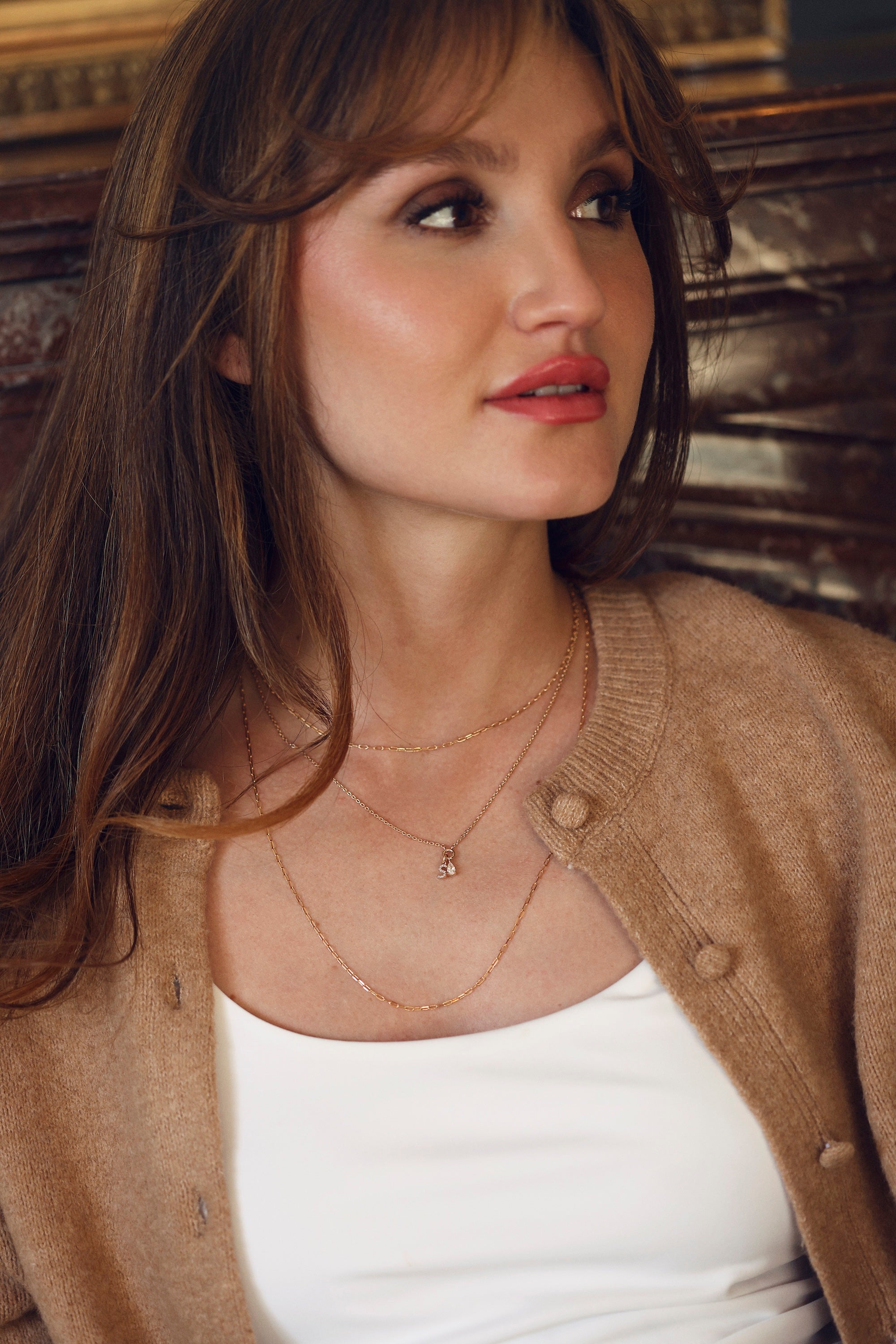 Collier personnalisable doré Jane anneau avec pendentif zircon en forme de goutte - Bijou porté