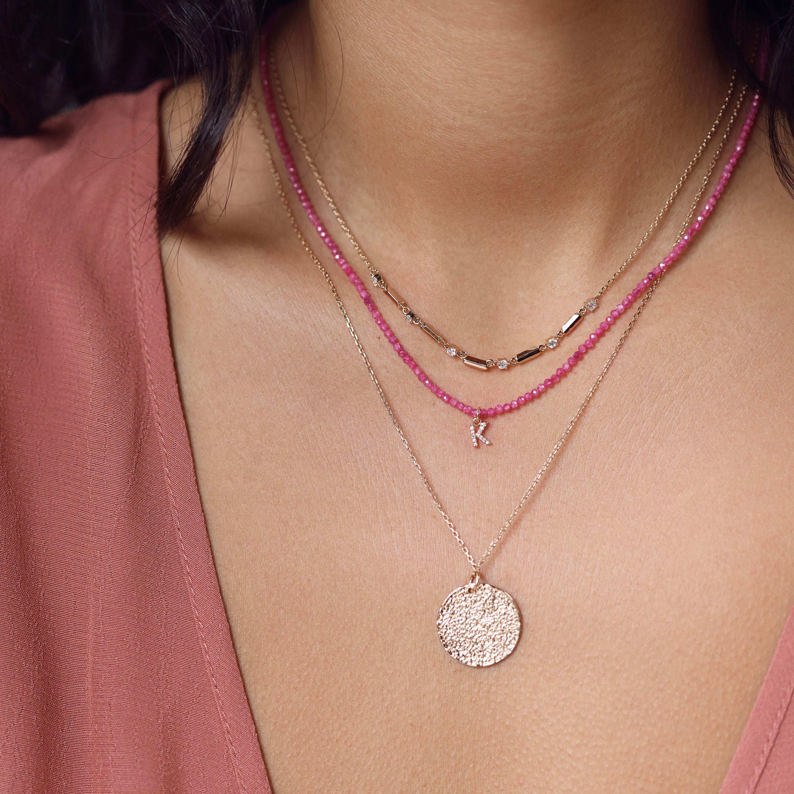 Collier doré zircons NATALIA - Bijou porté