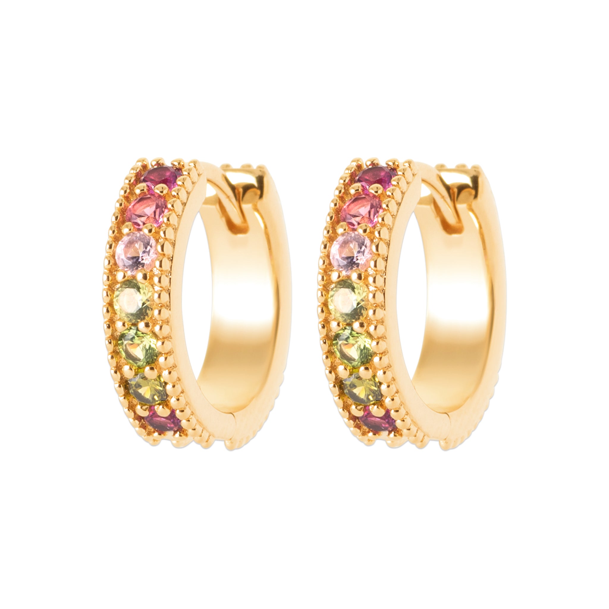 Créoles dorées Marla vert et rose ornées de zircons colorés pastels verts et roses - Bijou photographié sur fond blanc