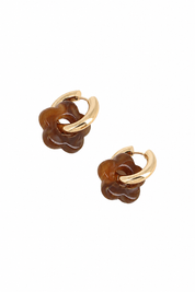 Mini créoles dorées fleurs colorées louna marron - Bijou sur fond blanc