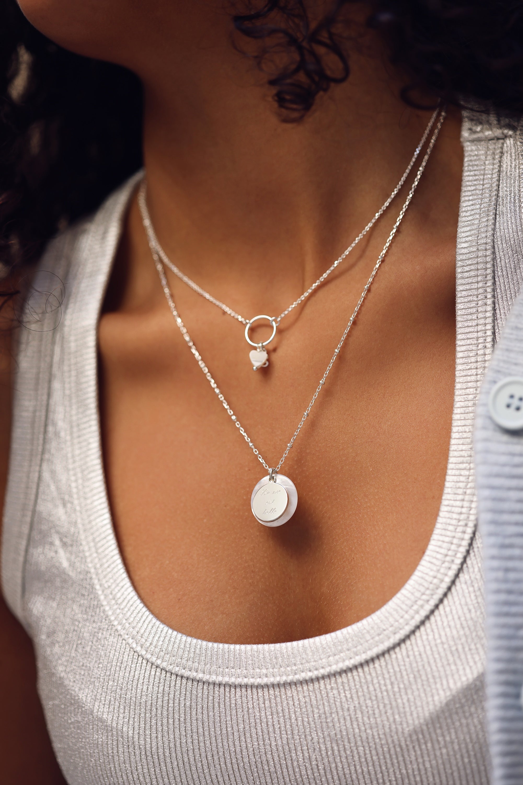 Médaille ronde simple Alba M en argent pour gravure - Bijou porté