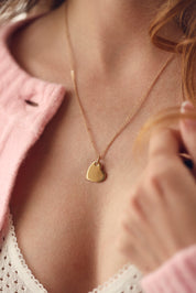 Médaille dorée Amour S en forme de cœur pour gravure - Bijou porté